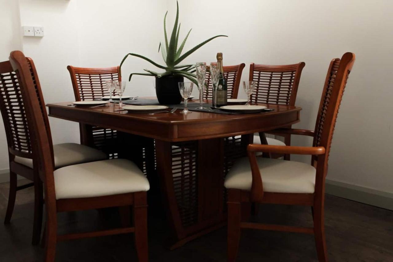 Malin View Apartments Port71 波特拉什 外观 照片